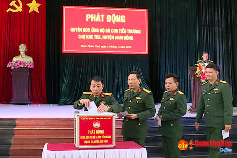 Bộ Chỉ huy Quân sự tỉnh Thừa Thiên Huế: Phát động quyên góp, ủng hộ bà con tiểu thương chợ Khe Tre, huyện Nam Đông