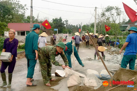 Lực lượng vũ trang Hà Tĩnh "Tiếp bước chiến sĩ Điện Biên - Tiến lên giành 3 nhất"